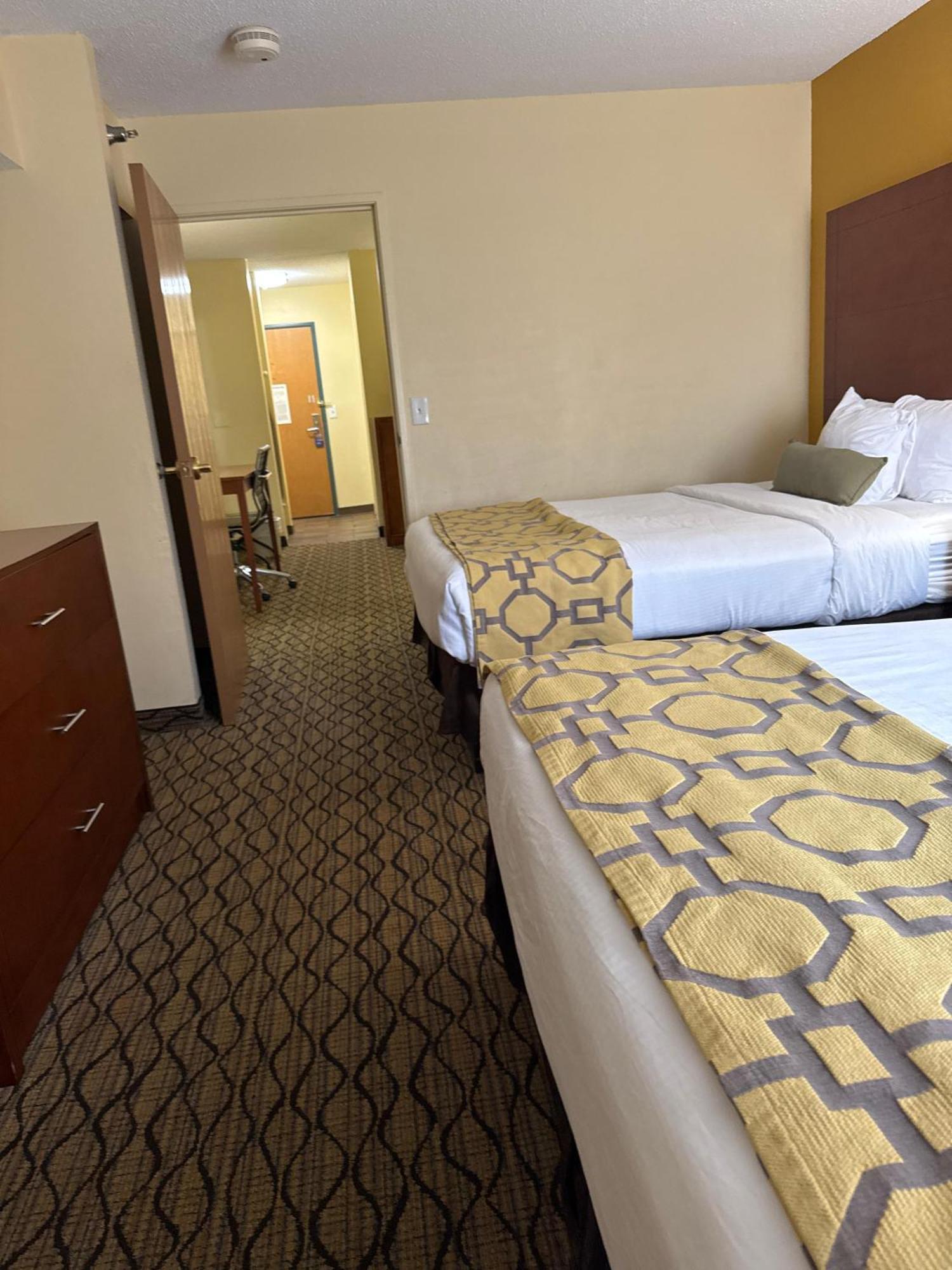 Hotel Baymont By Wyndham Mishawaka South Bend Area Esterno foto