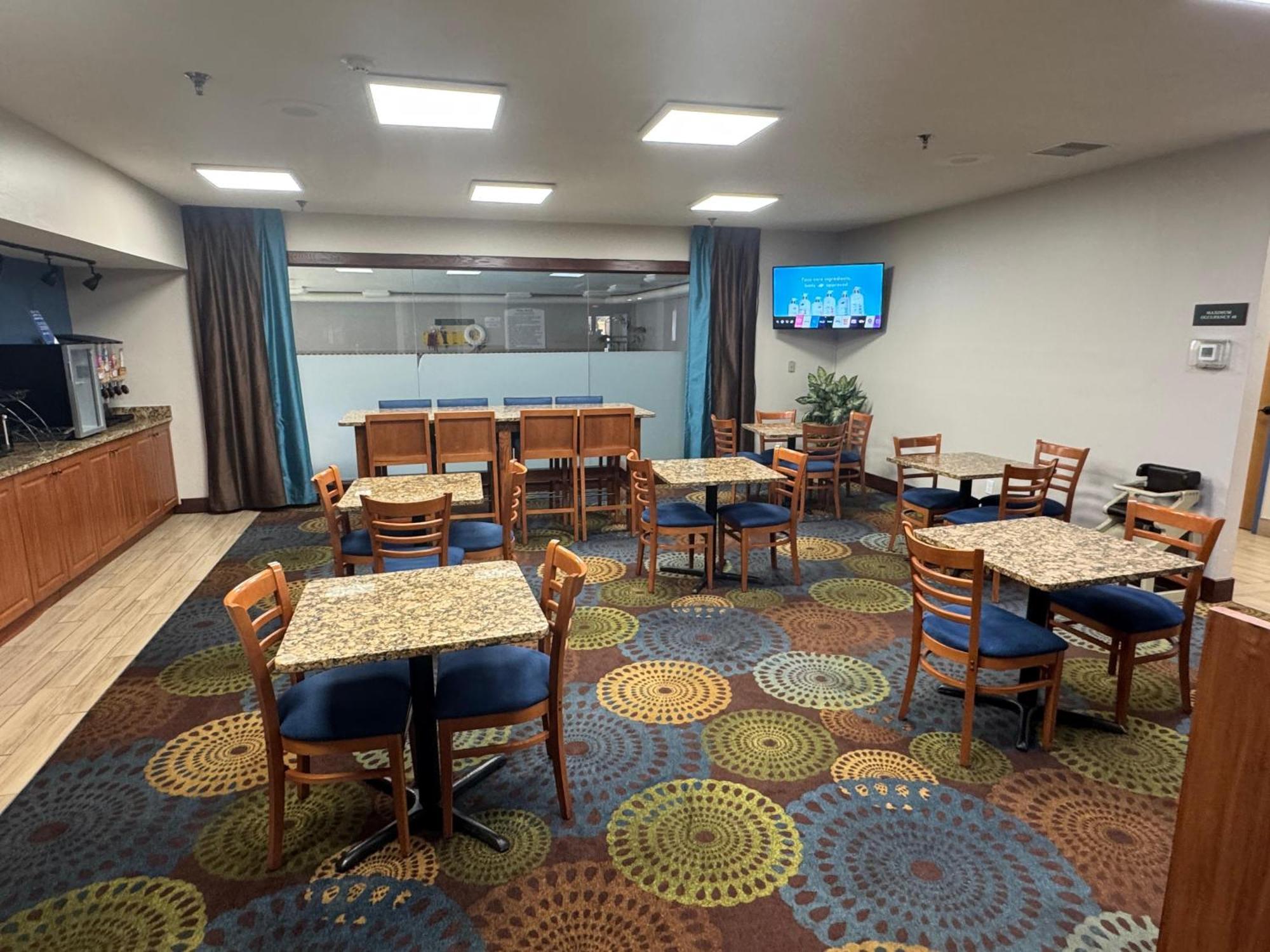 Hotel Baymont By Wyndham Mishawaka South Bend Area Esterno foto